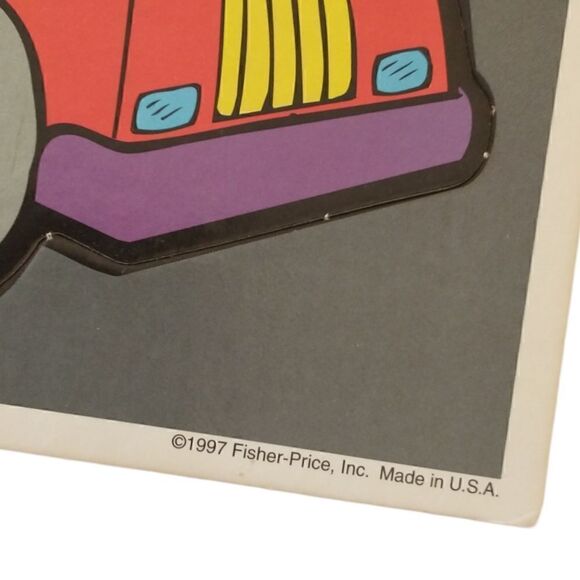 Vtg Fisher Price Puzzle Jigsaw Little People 1997 Cardboard Fire Truck Engine. - Picture 2 of 11